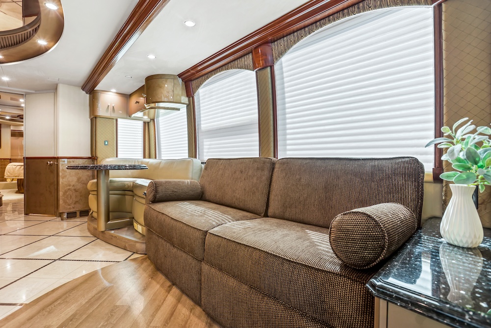 2006 Prevost Liberty XLII For Sale