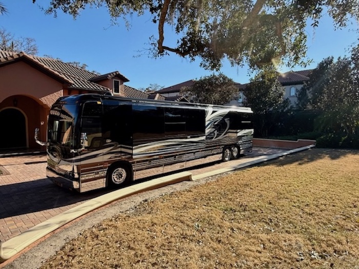 2006 Prevost Liberty XLII For Sale