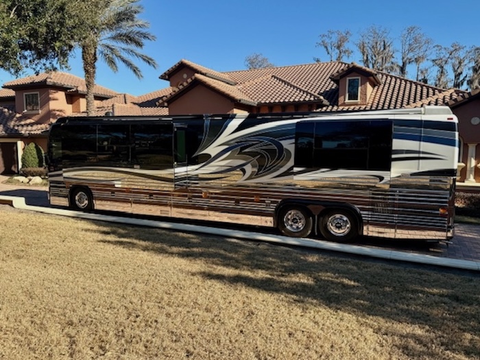 2006 Prevost Liberty XLII For Sale