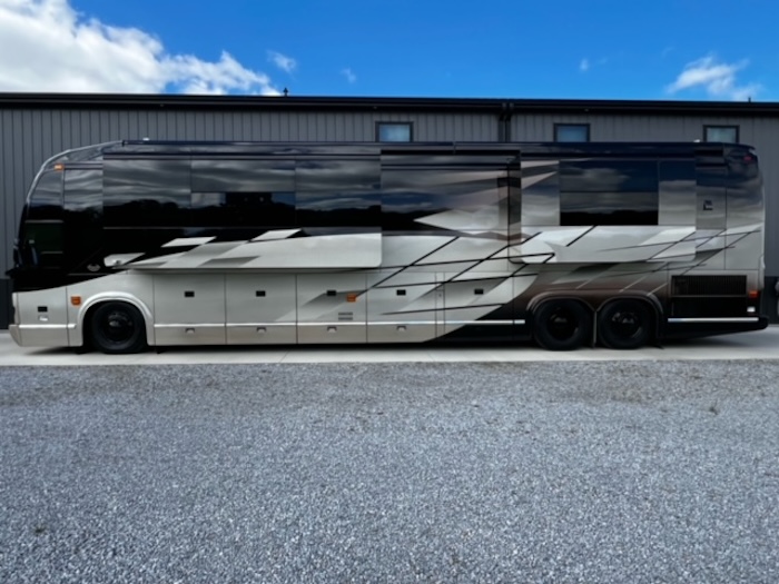 2006 Prevost Marathon H3-45 For Sale