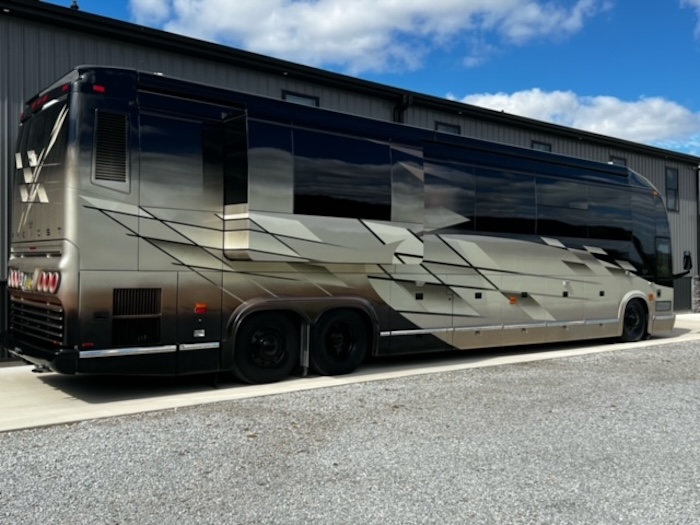 2006 Prevost Marathon H3-45 For Sale