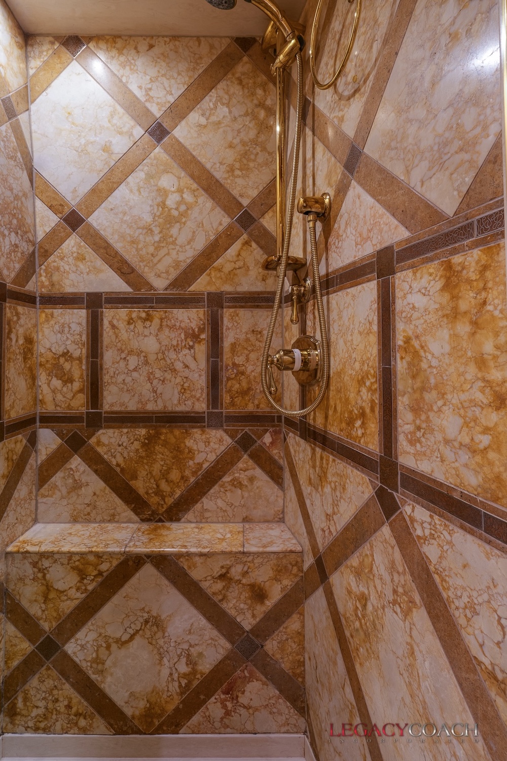 2006 Prevost Marathon H3-45 For Sale