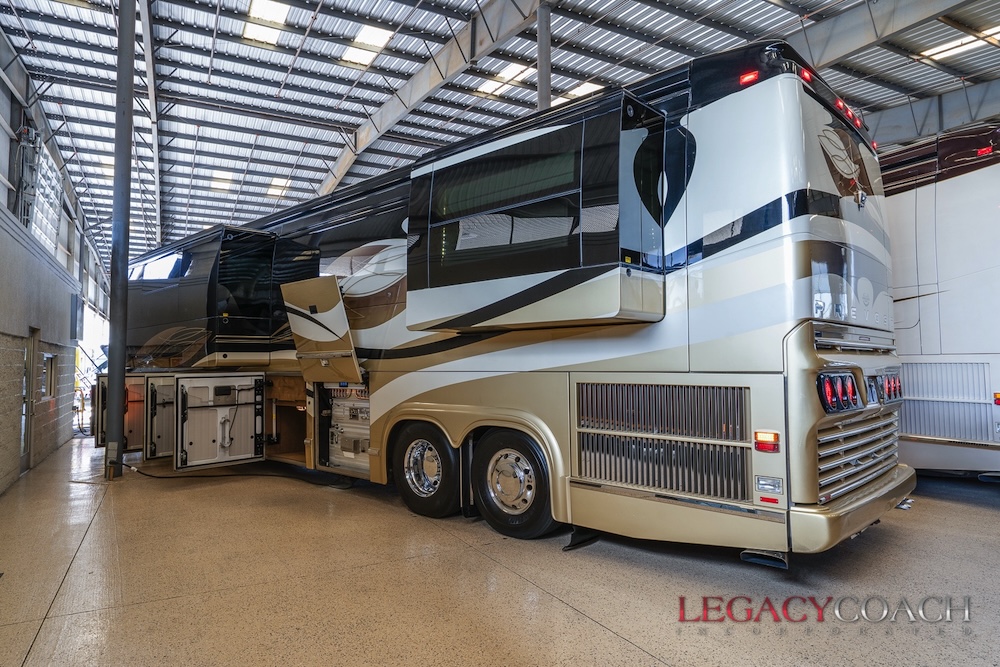 2006 Prevost Marathon H3-45 For Sale