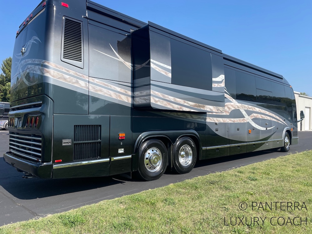 2006 Prevost Marathon H3-45 For Sale