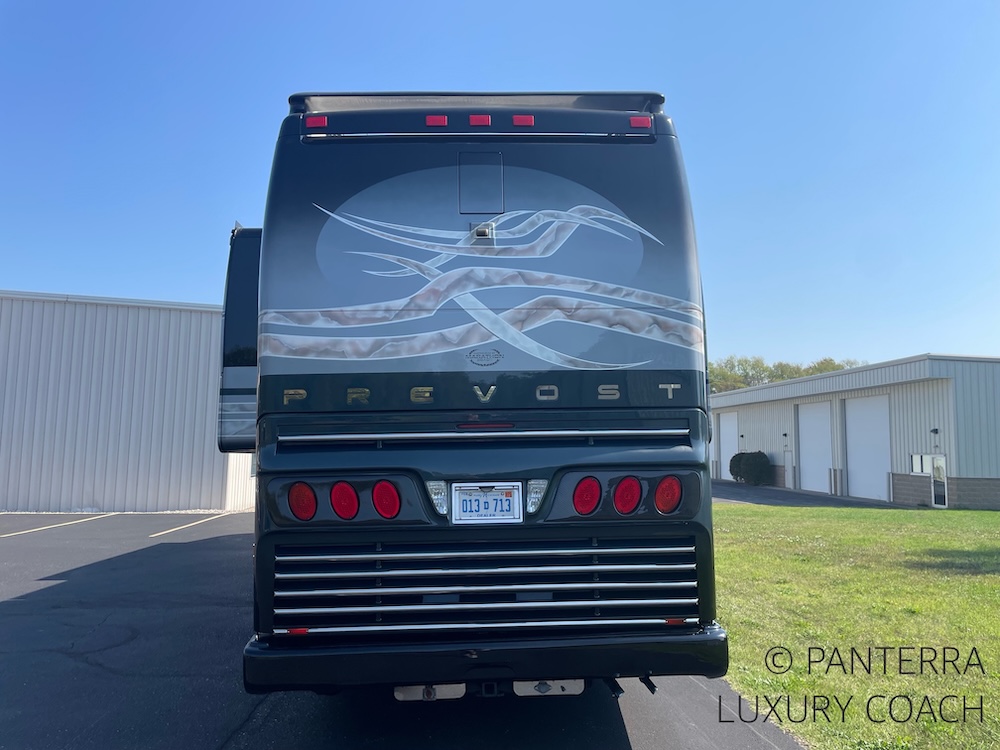 2006 Prevost Marathon H3-45 For Sale