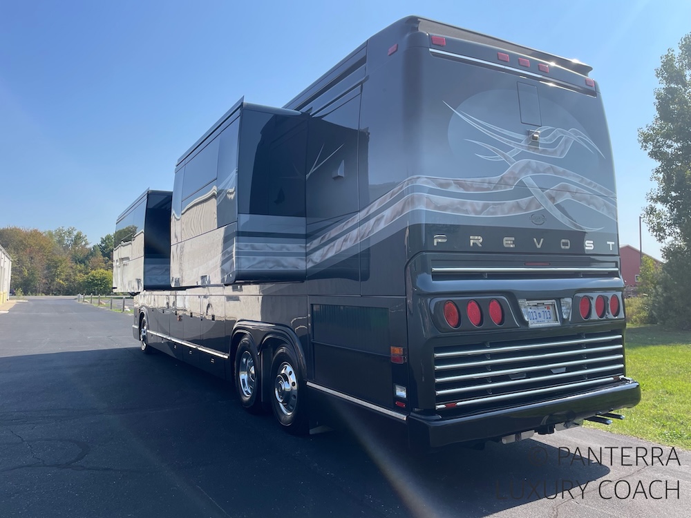 2006 Prevost Marathon H3-45 For Sale