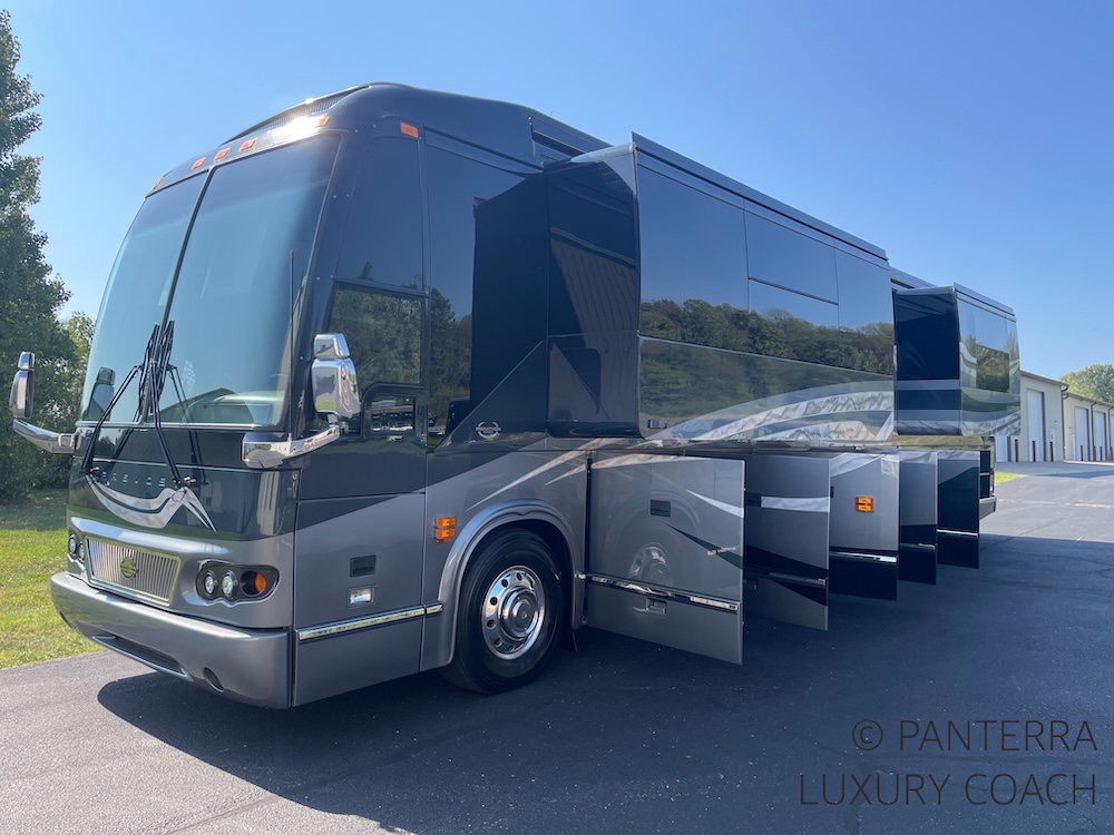 2006 Prevost Marathon H3-45 For Sale