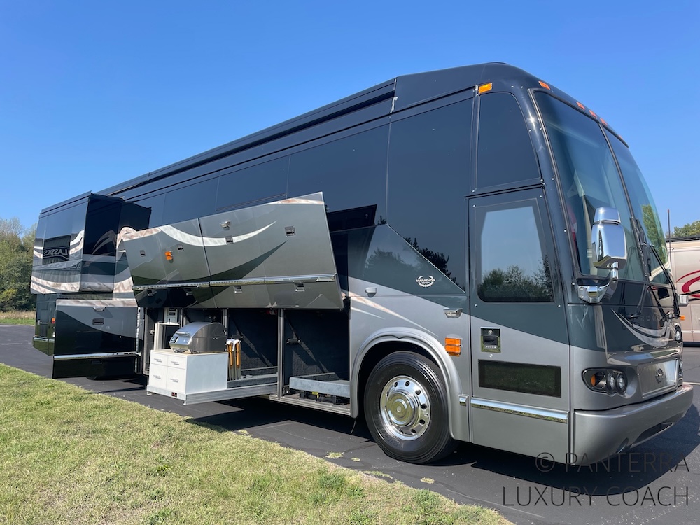 2006 Prevost Marathon H3-45 For Sale