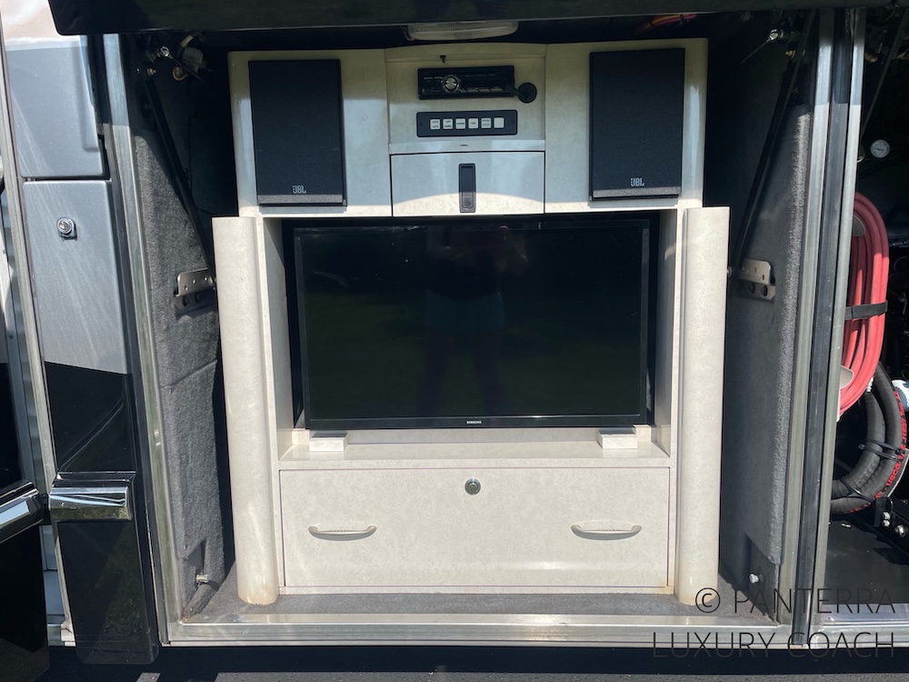 2006 Prevost Marathon H3-45 For Sale