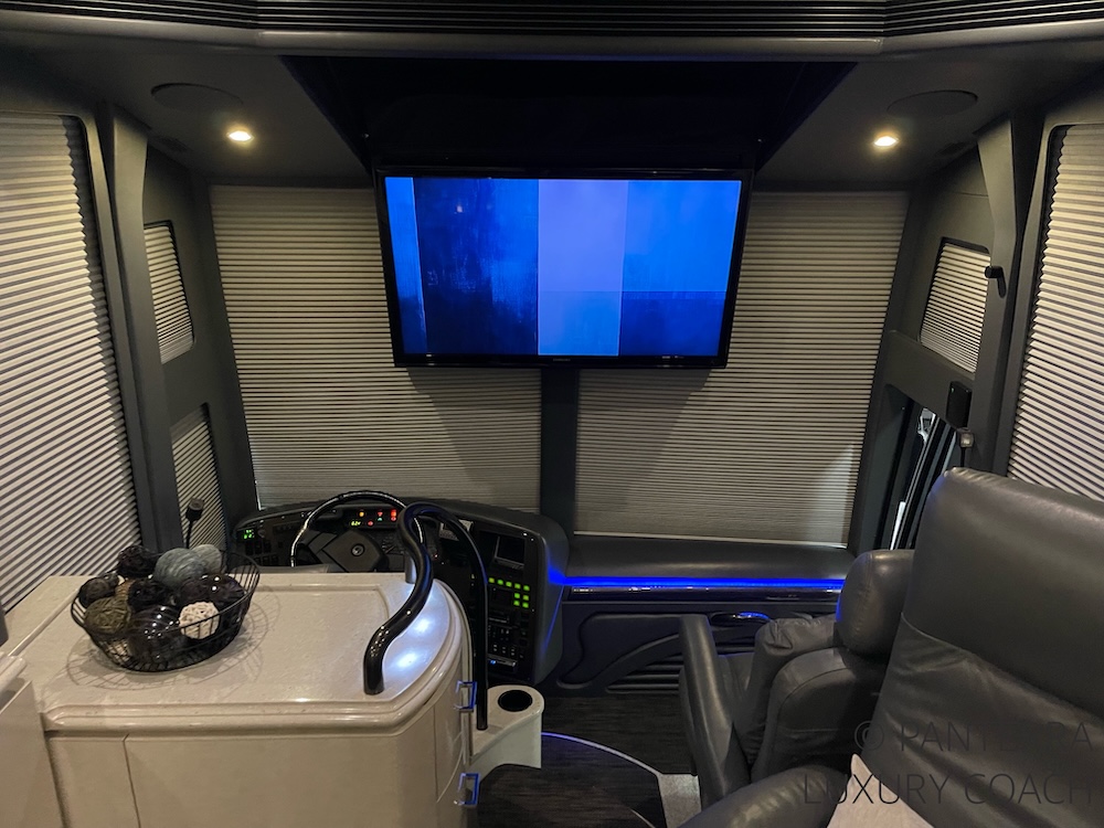 2006 Prevost Marathon H3-45 For Sale