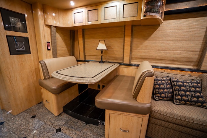 2006 Prevost Marathon XLII For Sale