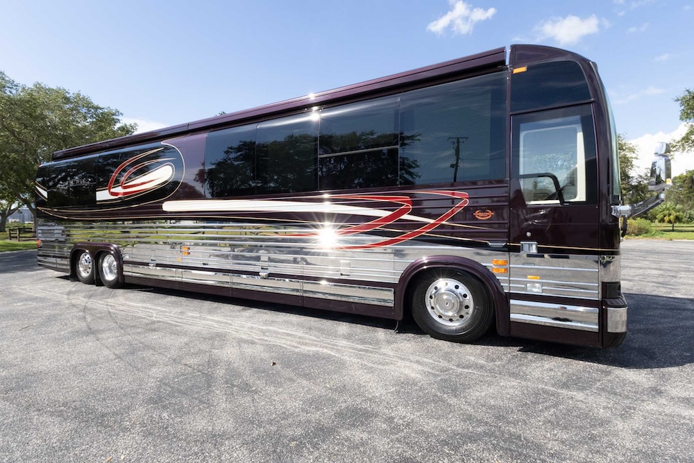 2006 Prevost Marathon XLII For Sale