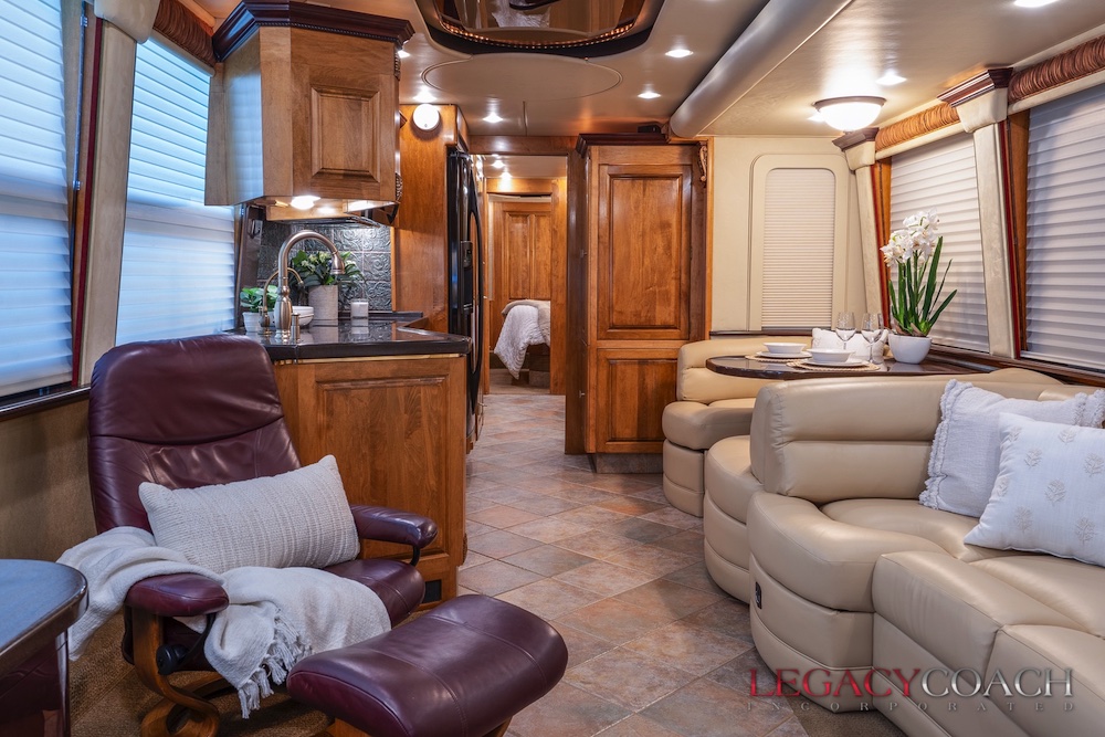 2006 Prevost Royale XLII For Sale