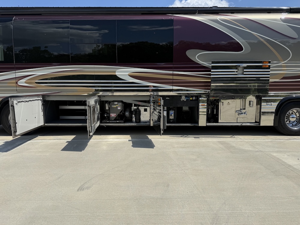 2006 Prevost Royale XLII For Sale