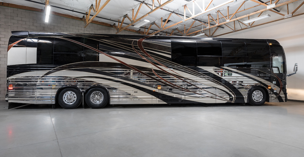 2007 Prevost Country Coach XLII For Sale