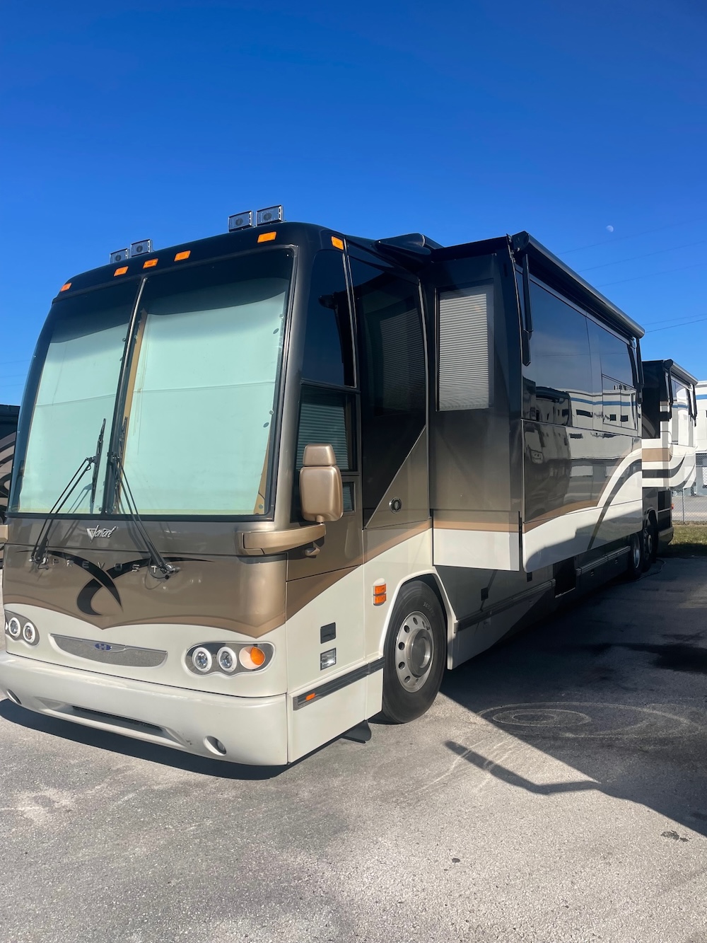 2008 Prevost Featherlite   H3-45 For Sale