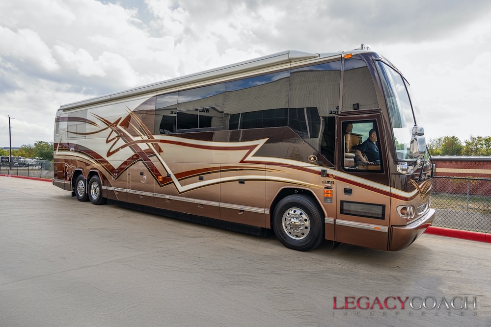 2007 Prevost Featherlite H3-45 For Sale