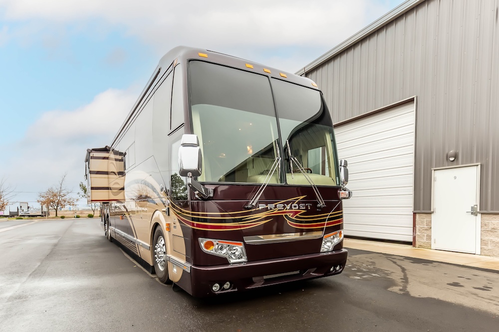 2007 Prevost Featherlite H3-45 For Sale