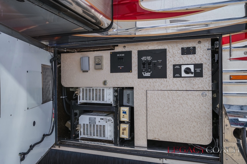 2007 Prevost Featherlite XLII For Sale