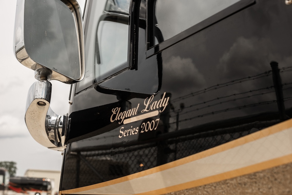 2007 Prevost Liberty H3-45 For Sale