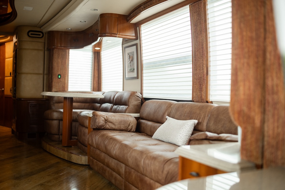 2007 Prevost Liberty H3-45 For Sale