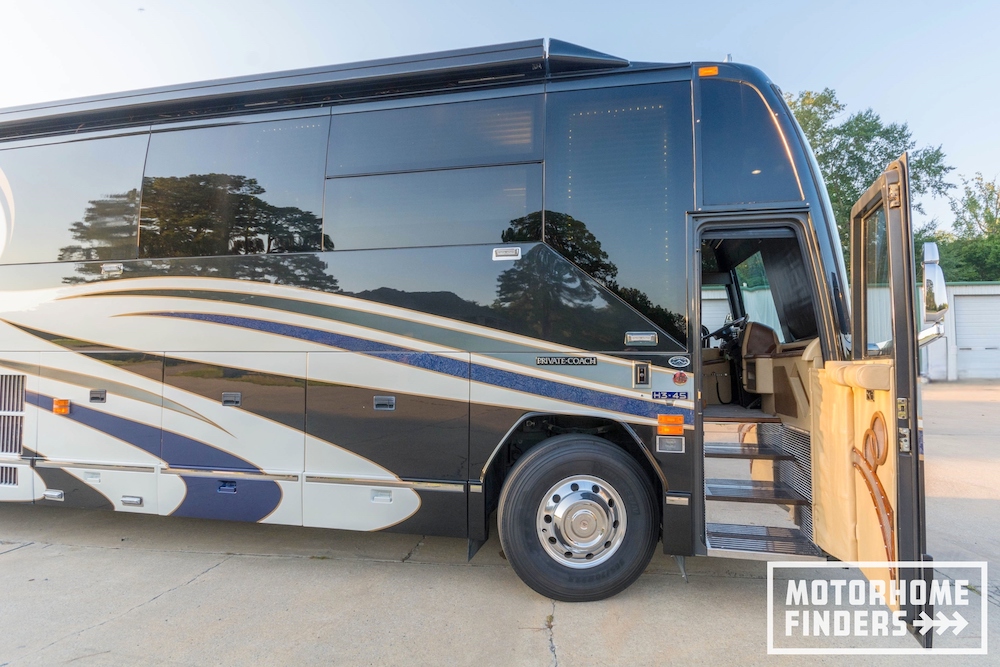2007 Prevost  Liberty H3-45 For Sale