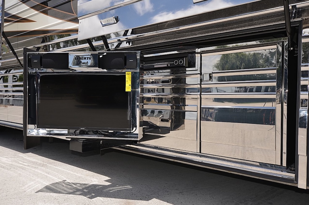 2007 Prevost Liberty XLII For Sale