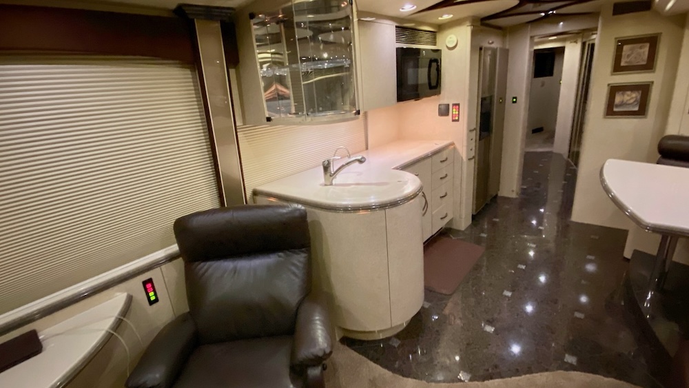 2007 Prevost Marathon H3-45 For Sale