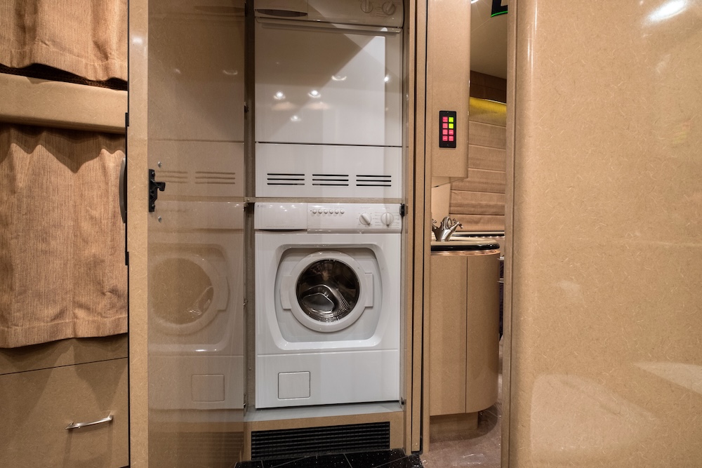 2007 Prevost Marathon H3-45 For Sale