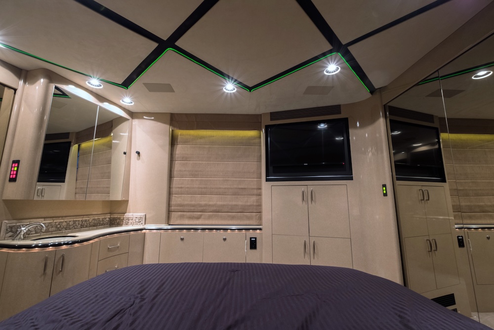 2007 Prevost Marathon H3-45 For Sale