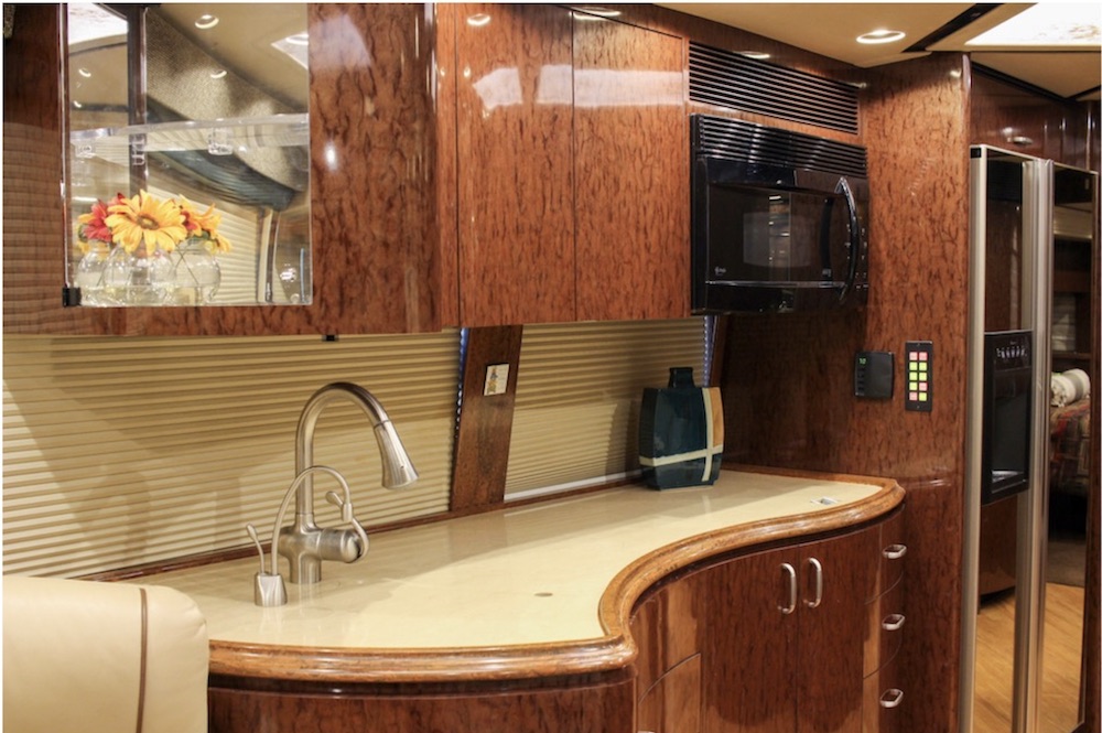2007 Prevost Marathon H3-45 For Sale