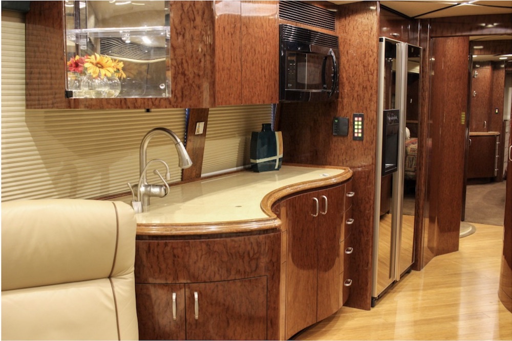 2007 Prevost Marathon H3-45 For Sale