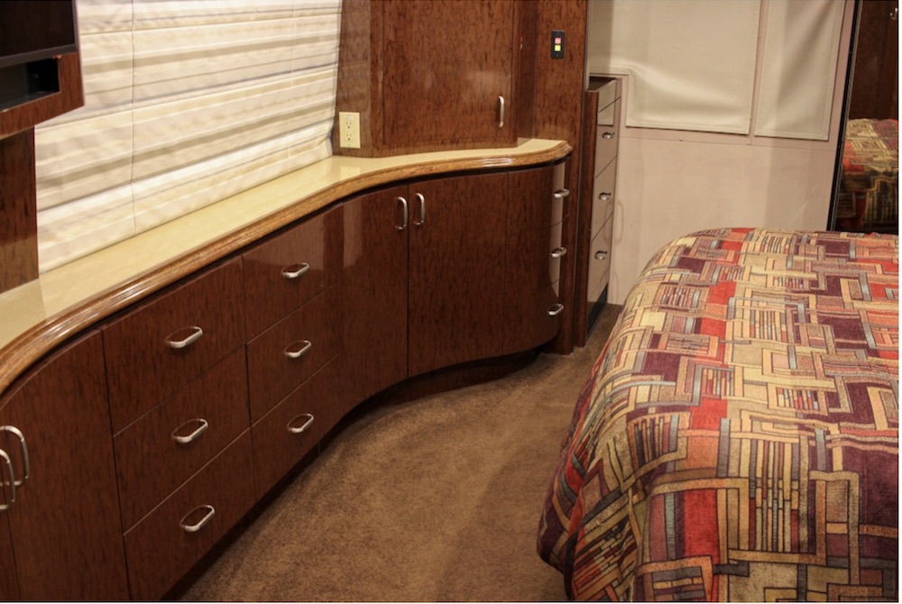 2007 Prevost Marathon H3-45 For Sale