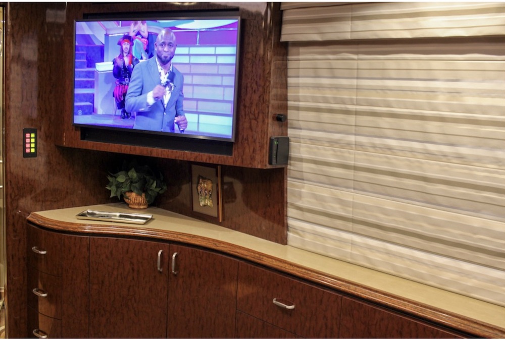 2007 Prevost Marathon H3-45 For Sale