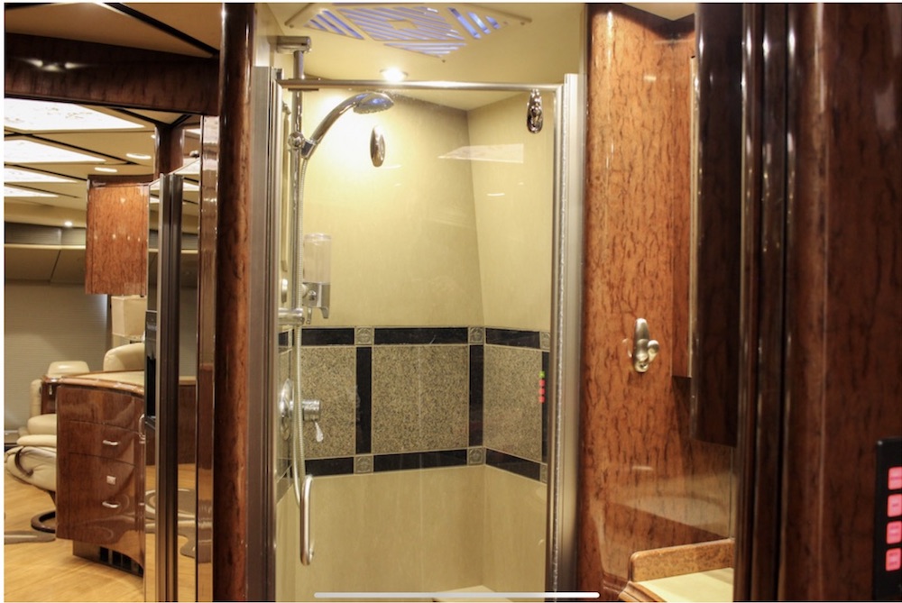 2007 Prevost Marathon H3-45 For Sale