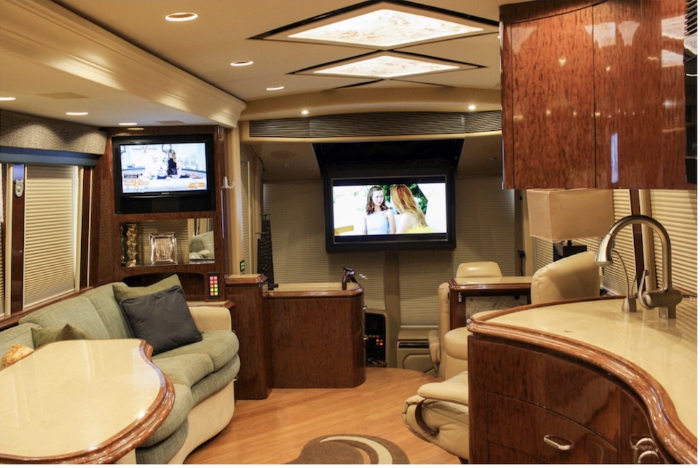 2007 Prevost Marathon H3-45 For Sale