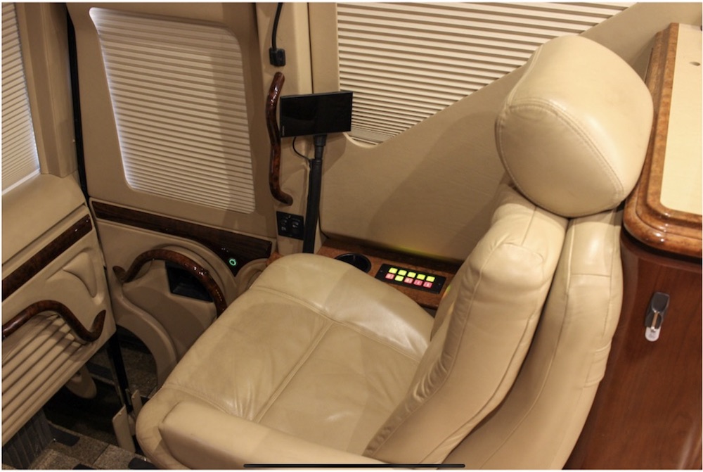 2007 Prevost Marathon H3-45 For Sale