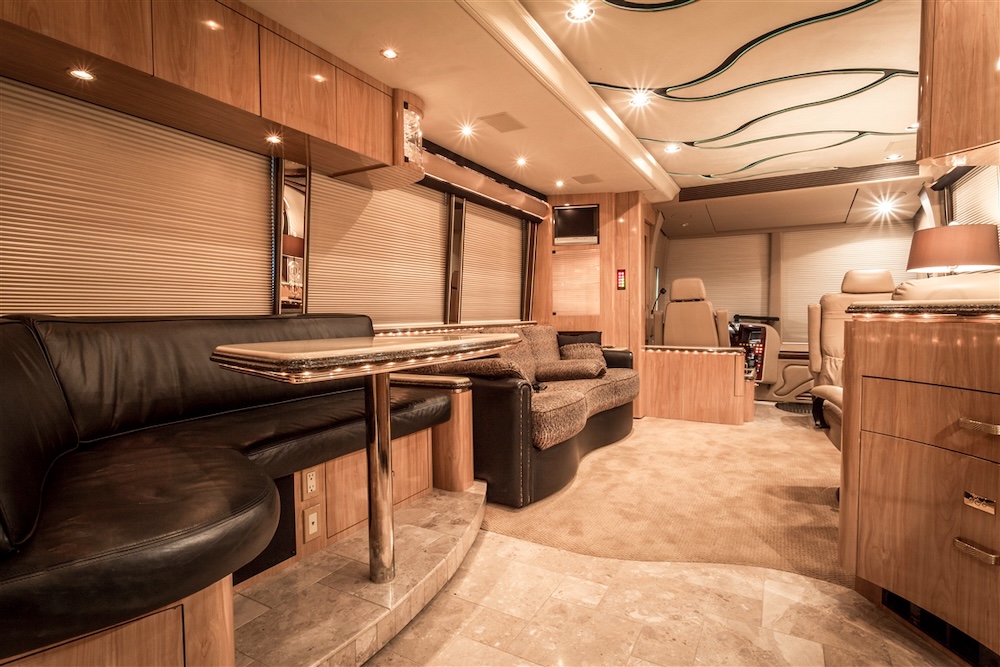 2007 Prevost Marathon XLIIFor Sale