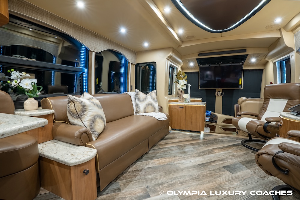 2007 Prevost Millennium H3-45 For Sale