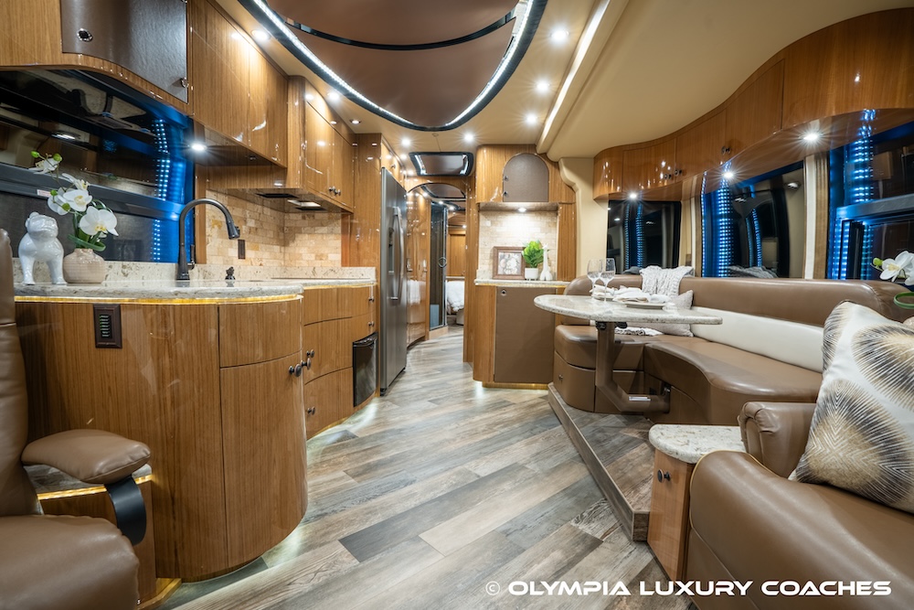 2007 Prevost Millennium H3-45 For Sale