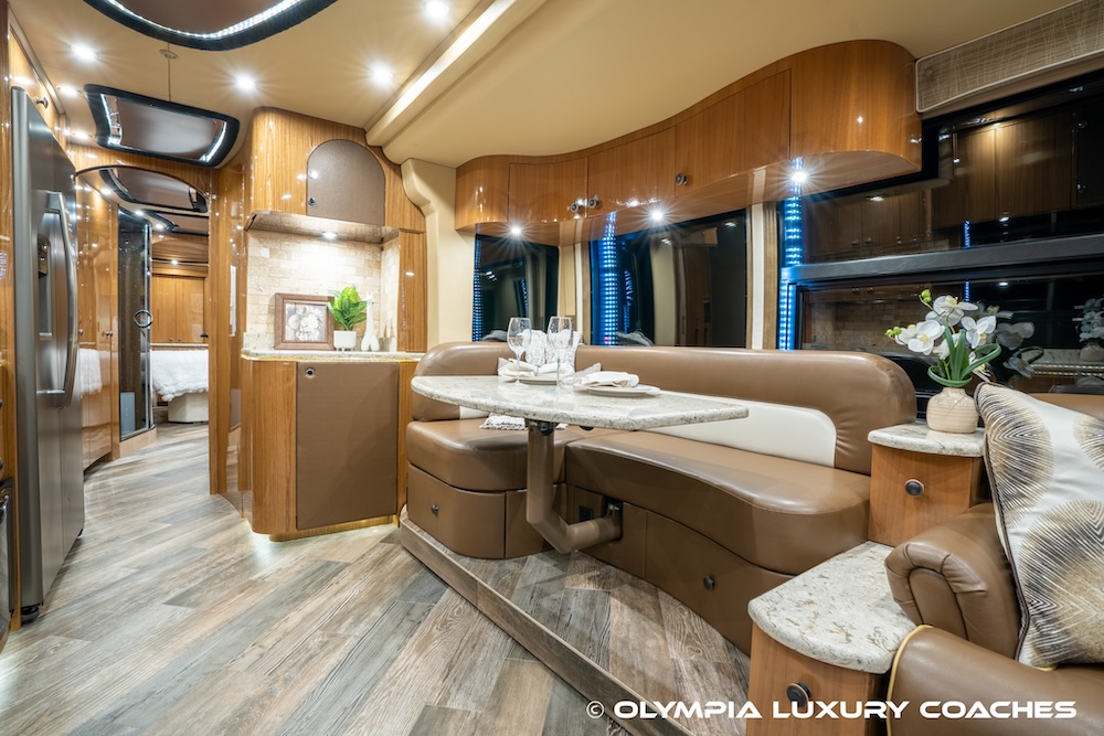 2007 Prevost Millennium H3-45 For Sale