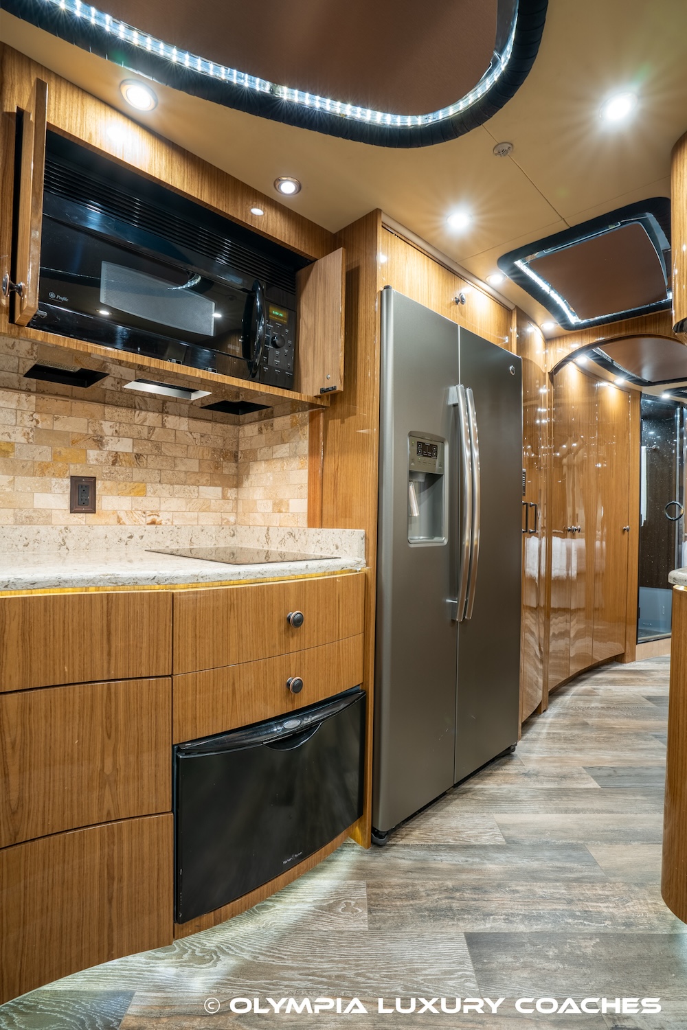 2007 Prevost Millennium H3-45 For Sale