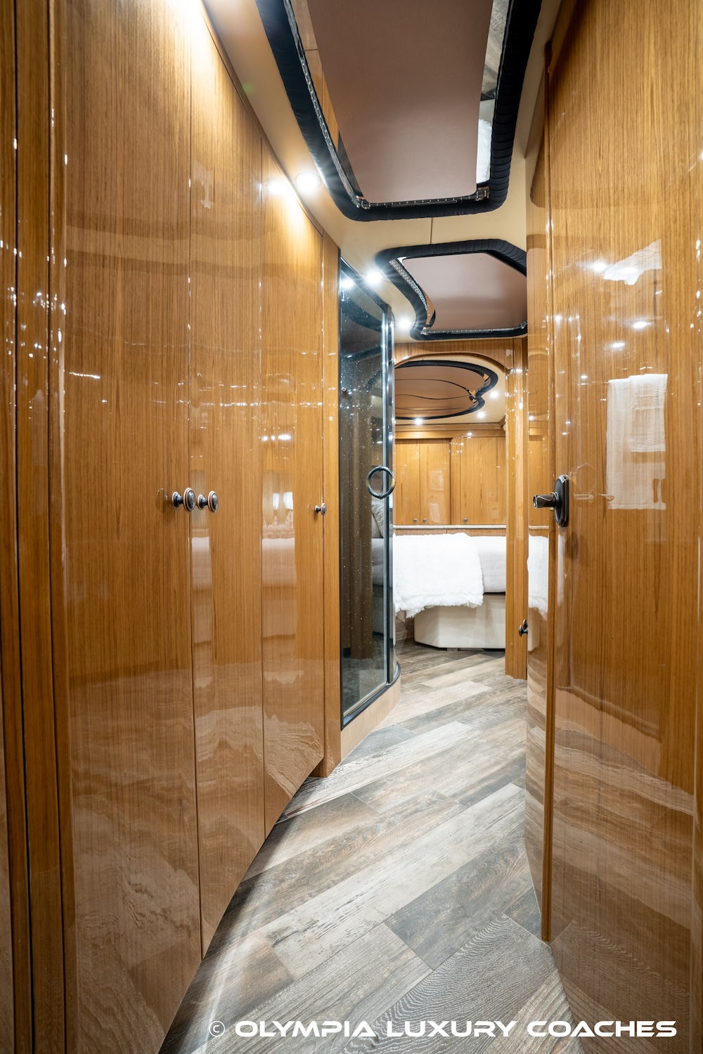 2007 Prevost Millennium H3-45 For Sale