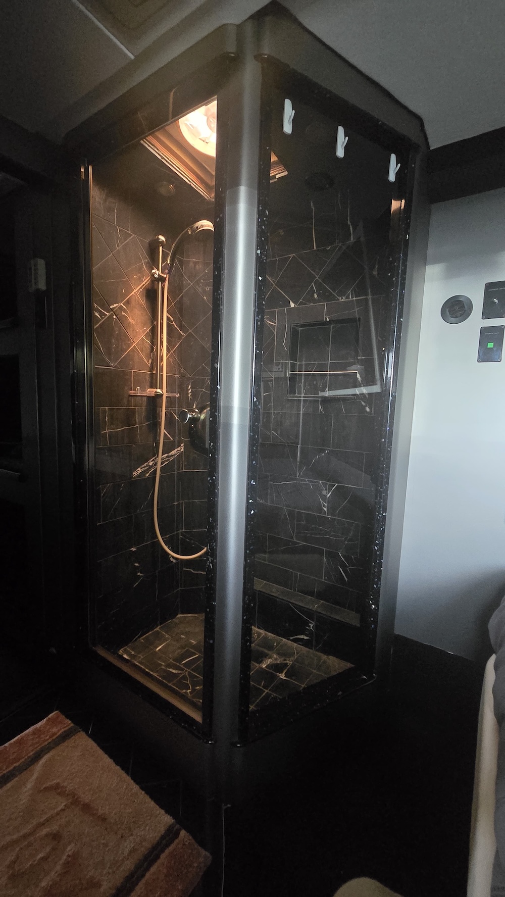 2007 Prevost  H3-45 For Sale