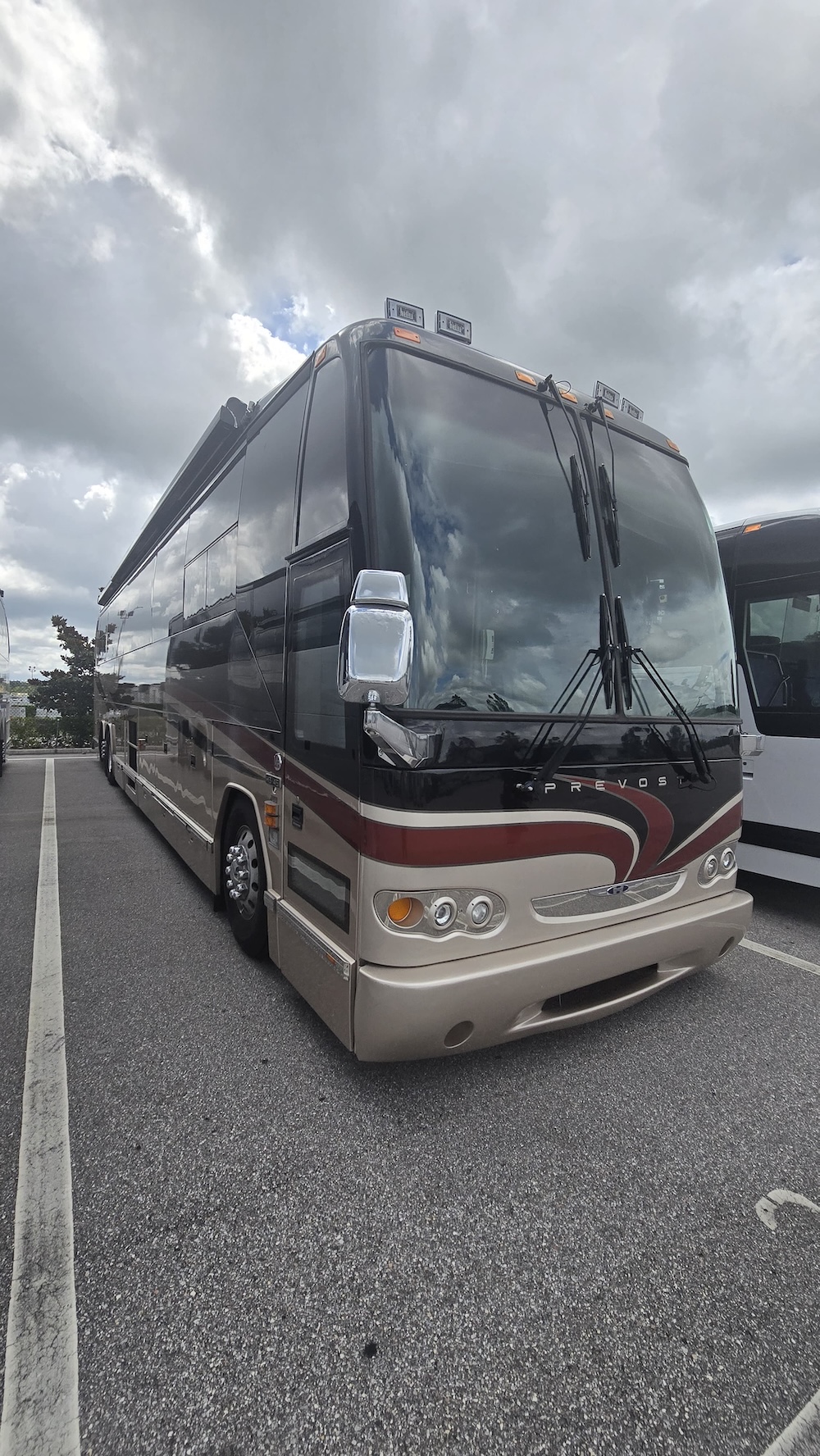 2007 Prevost  H3-45 For Sale