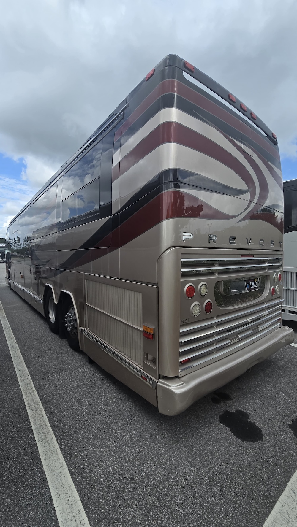 2007 Prevost  H3-45 For Sale