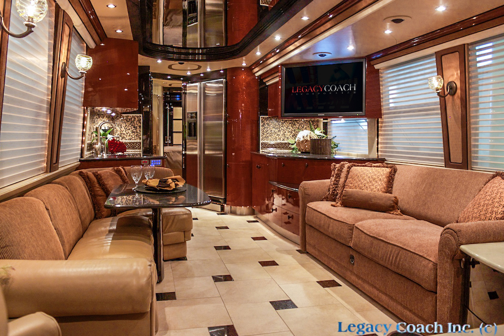 2005 Prevost LCountry Coach XLII For Sale