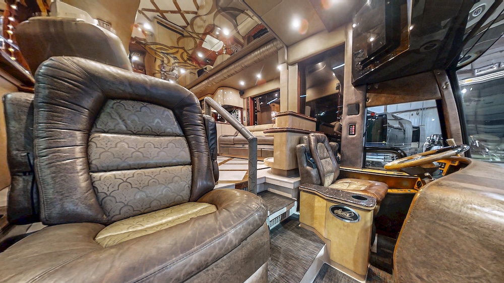 2008 Prevost Featherlite  H3-45 For Sale