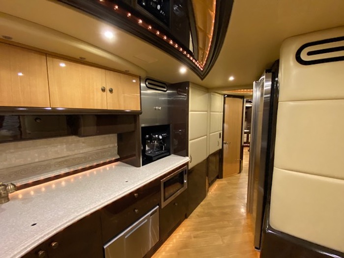 2008 Prevost Liberty H3-45 For Sale