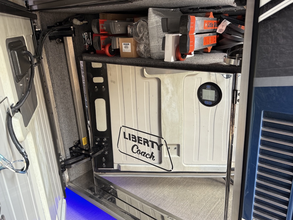 2008 Prevost Liberty H3-45 For Sale